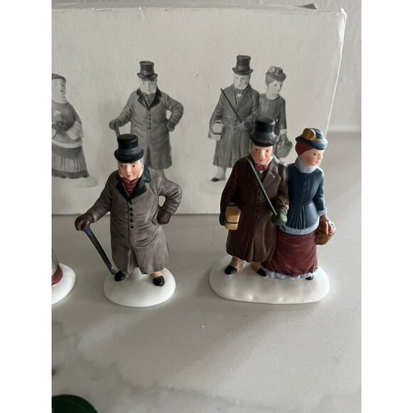 Dept. 56 Heritage Village Chelsea Lane Shoppers Set of 4 Handpainted Figurines - Picture 2 of 5